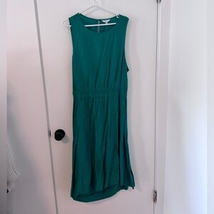 Reitmans Green Linen-Blend Sleeveless Dress